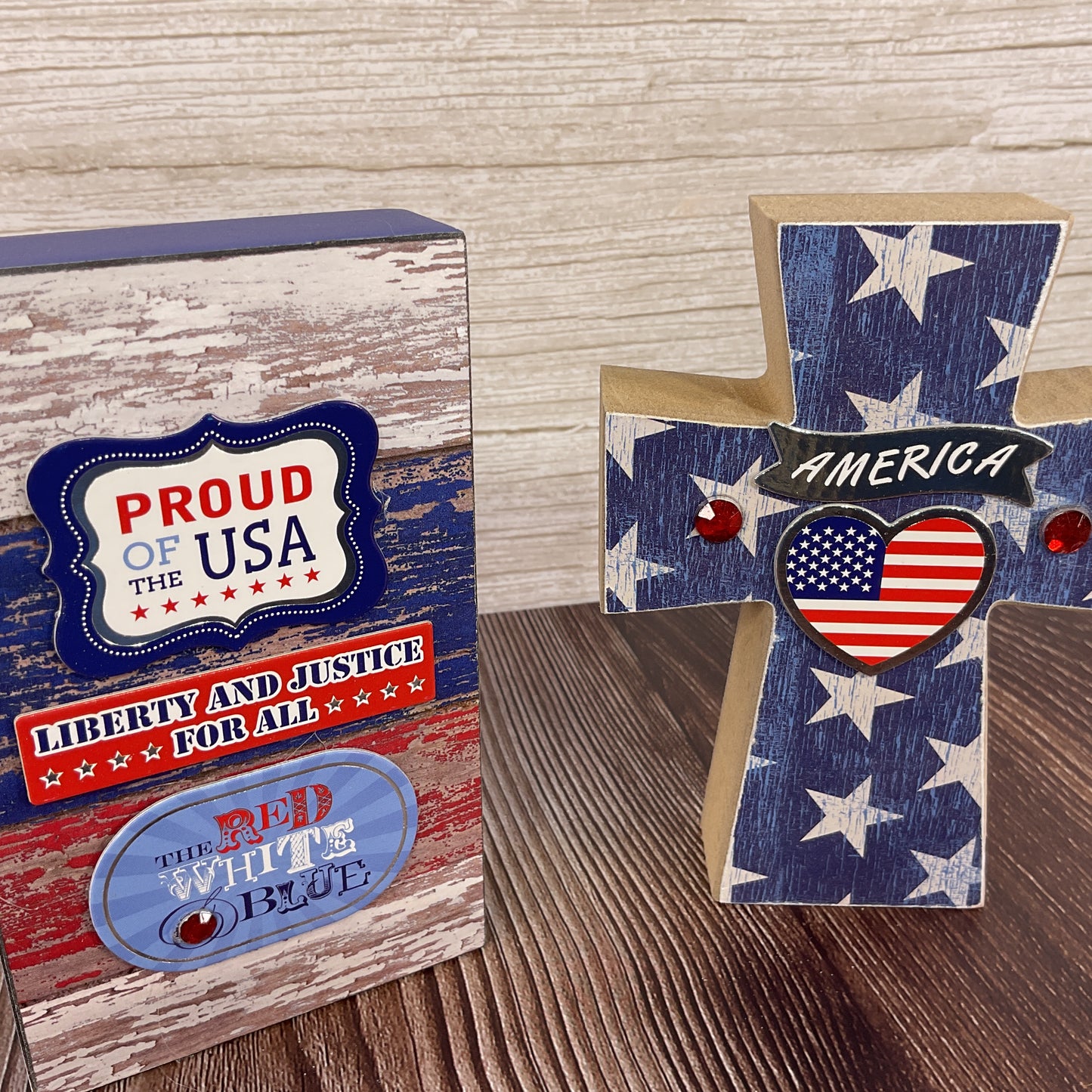 AGSD Patriotic Decor - Stars & Stripes Wood Cross & Sign Set of 2 | July 4th Tiered Tray