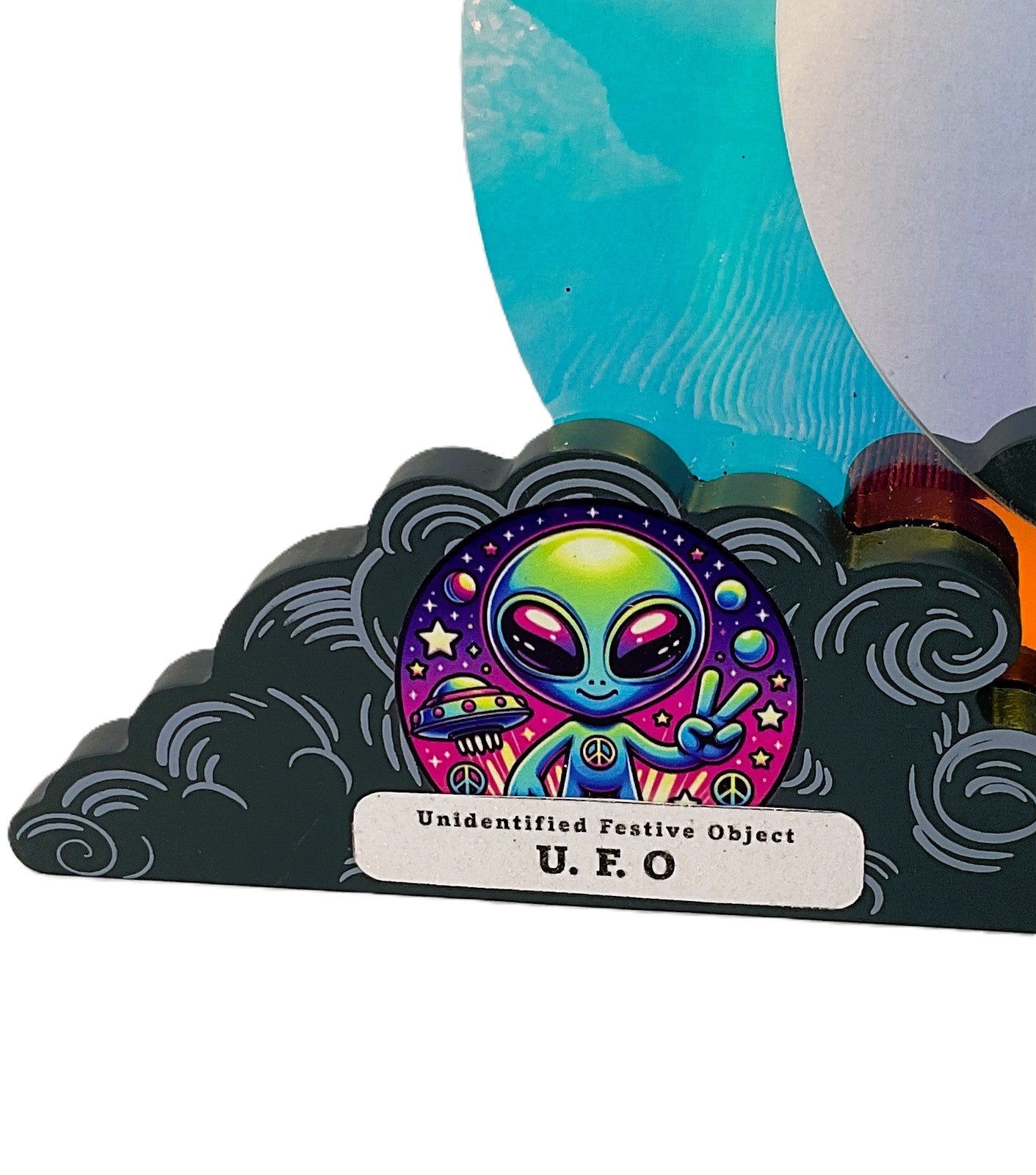 AGSD Home Decor Crescent Moon UFO Alien Sitter – Novelty Acrylic