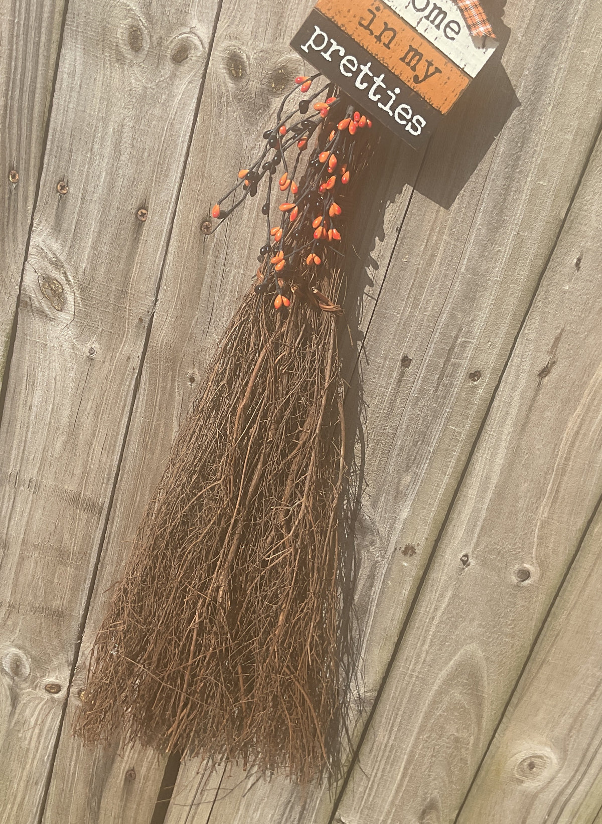AGSD Halloween Decor - Come In Pretties Witch Broom Floral Display 3ft