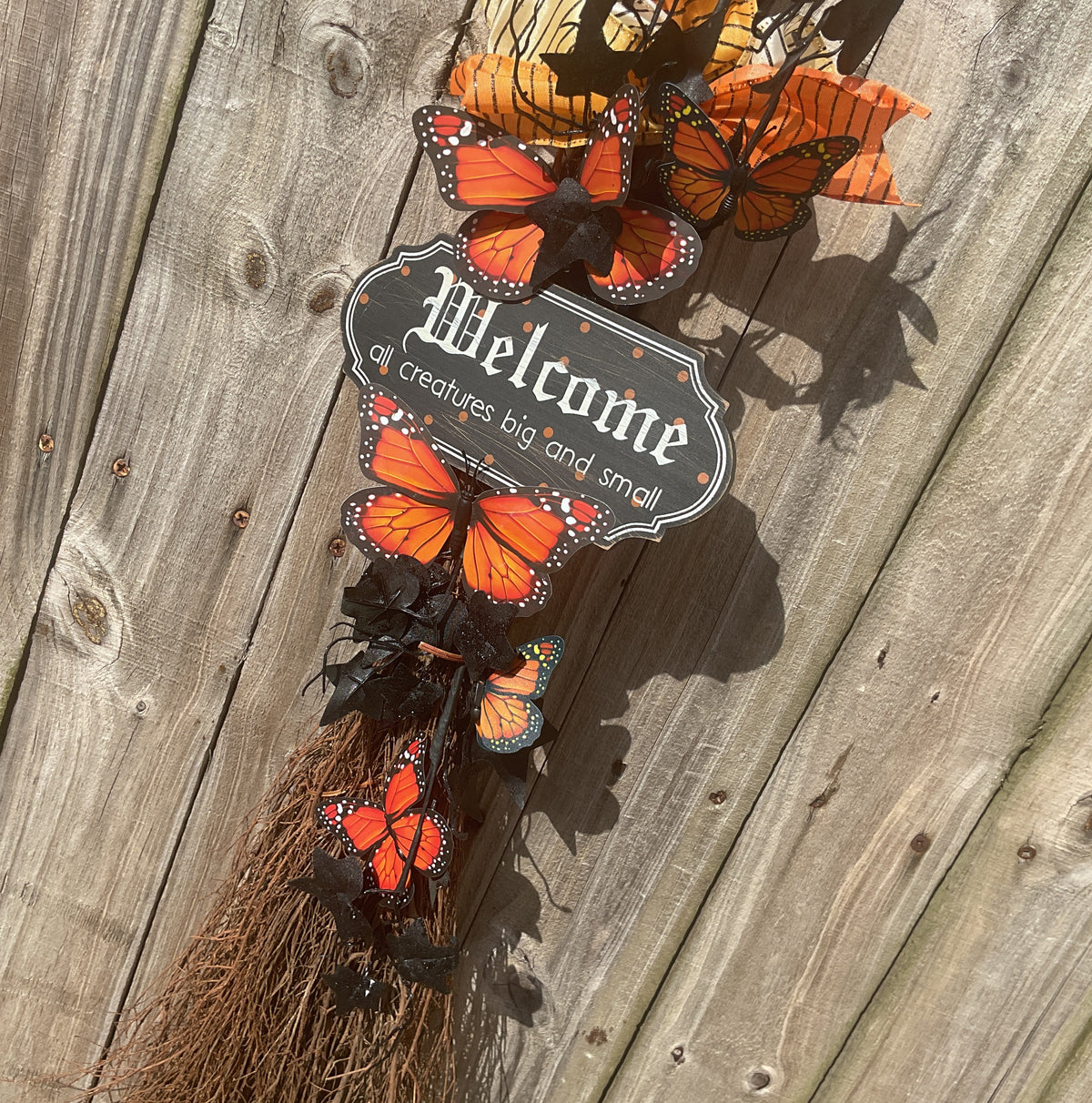 AGSD Halloween Decor - Welcome Creatures Witch Broom Floral Display 3ft