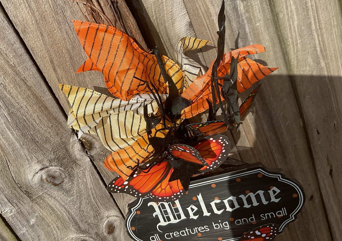 AGSD Halloween Decor - Welcome Creatures Witch Broom Floral Display 3ft
