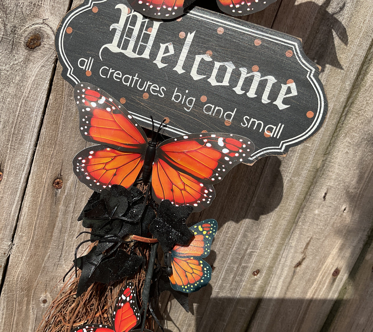 AGSD Halloween Decor - Welcome Creatures Witch Broom Floral Display 3ft