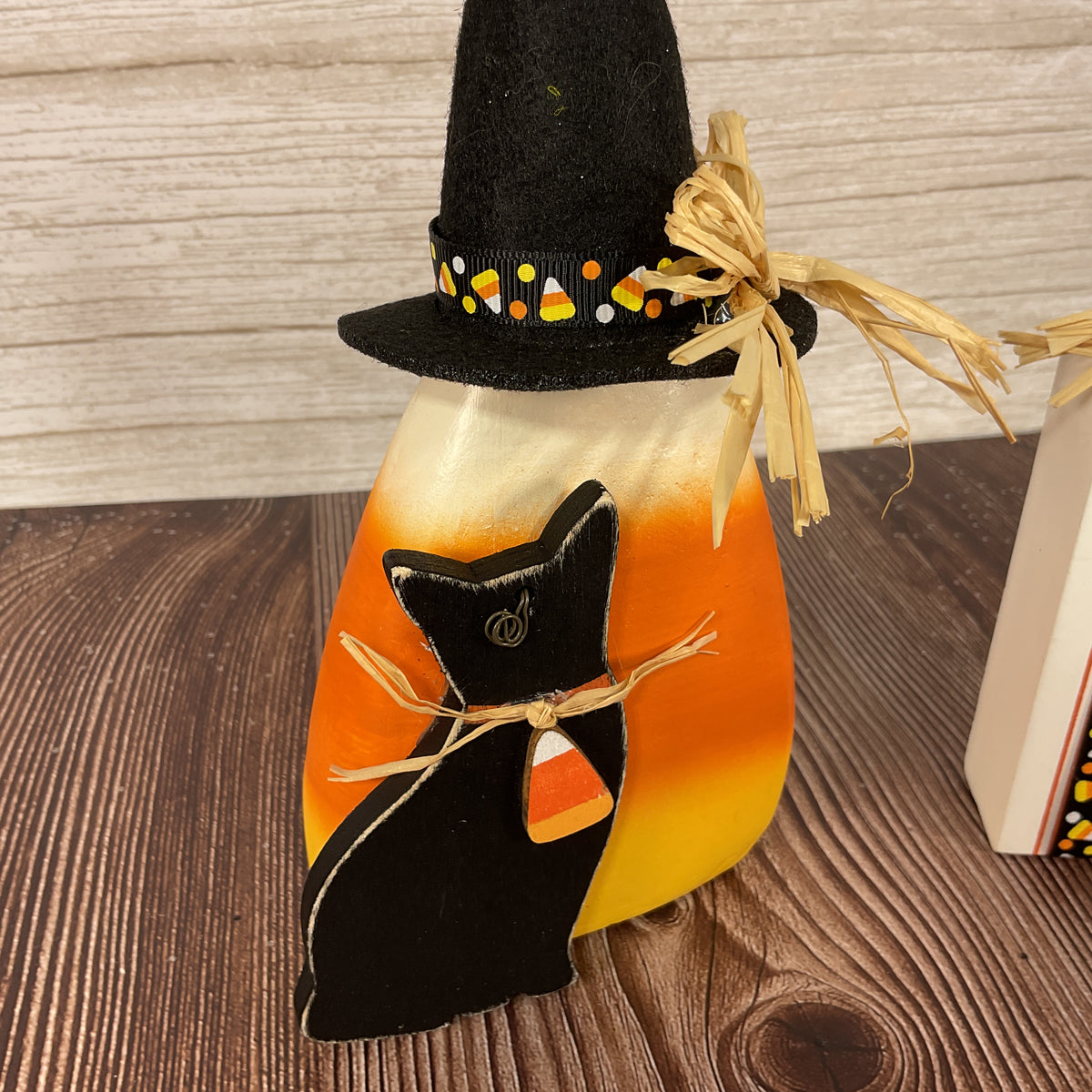 AGSD Halloween Decor - Eat Drink Candy Corn Witch Sitter 2pc Set