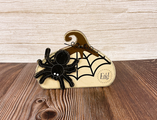 AGSD Halloween Decor - Prim Eeek Spider Small Pumpkin Sitter