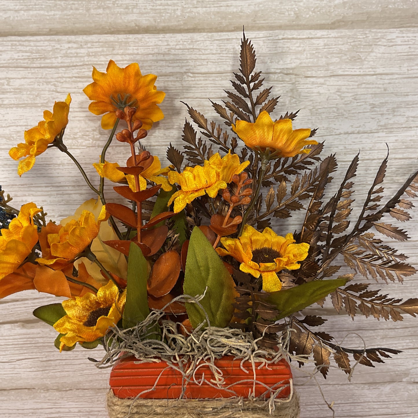 AGSD Fall Decor - Farmhouse Farm Market Wood Mason Jar Floral Display