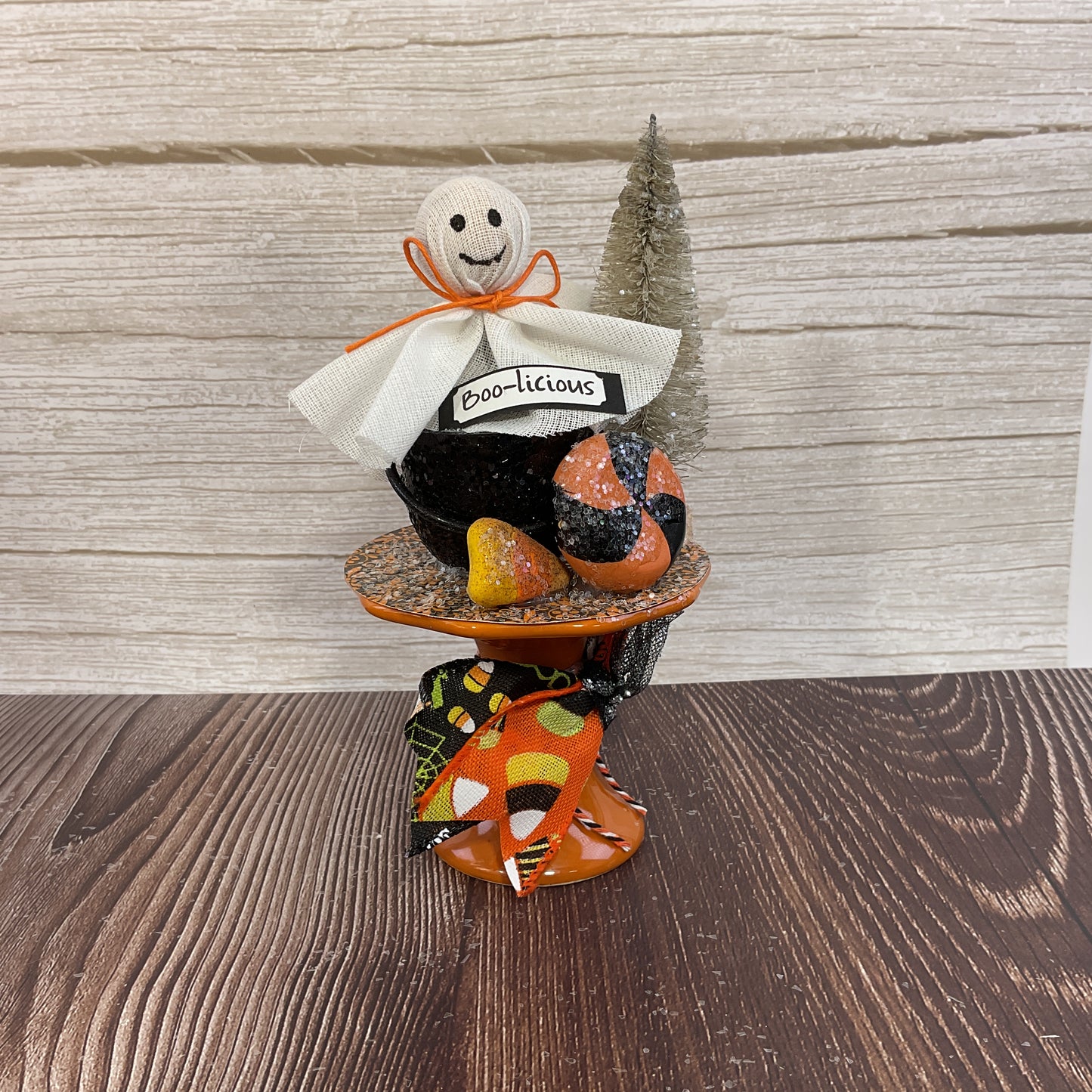AGSD Halloween Decor - Boo-licious Ghost Figurine on Small Ceramic Stand