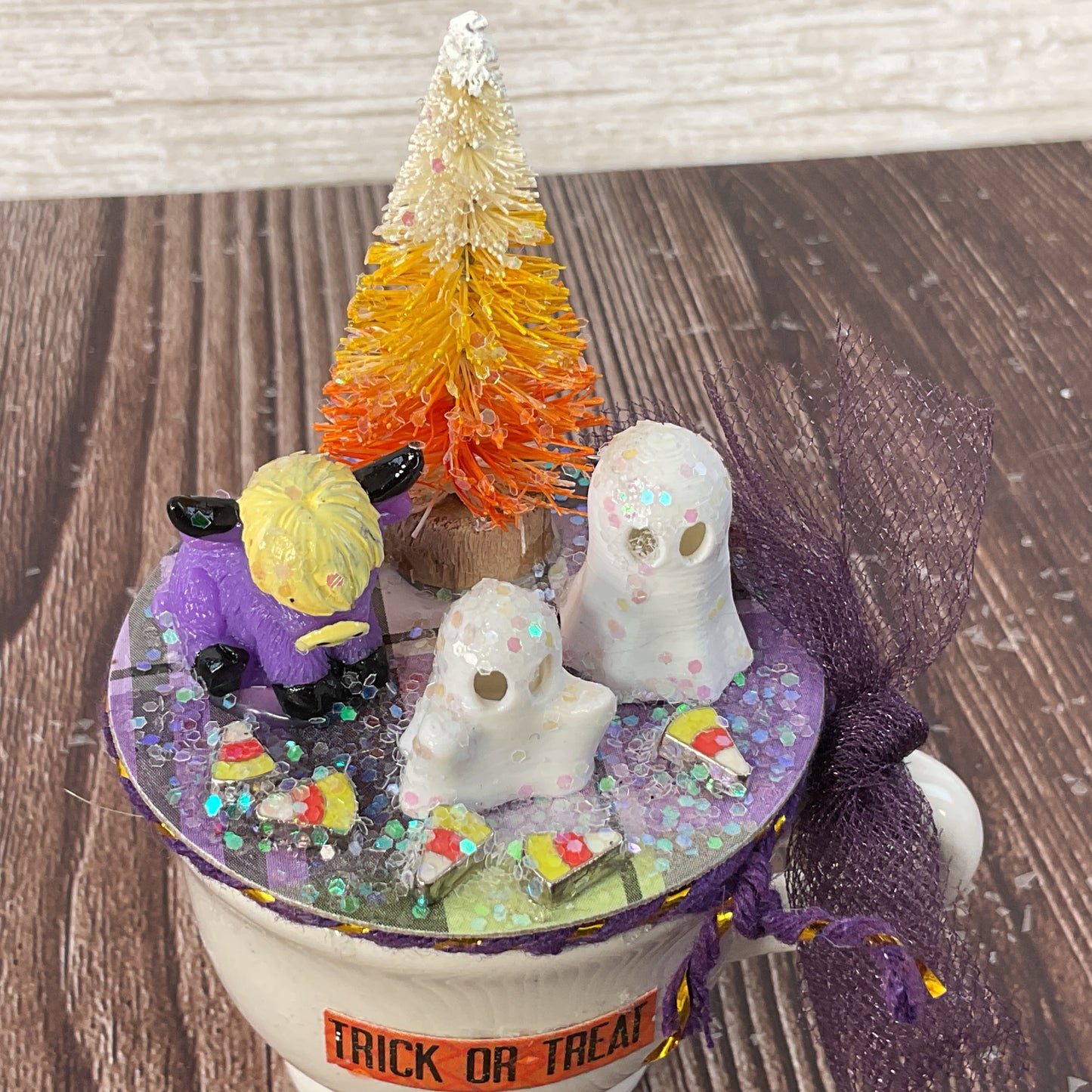 AGSD Halloween Decor - Micro Ghost Highland Cows Mini Ceramic Mug Display