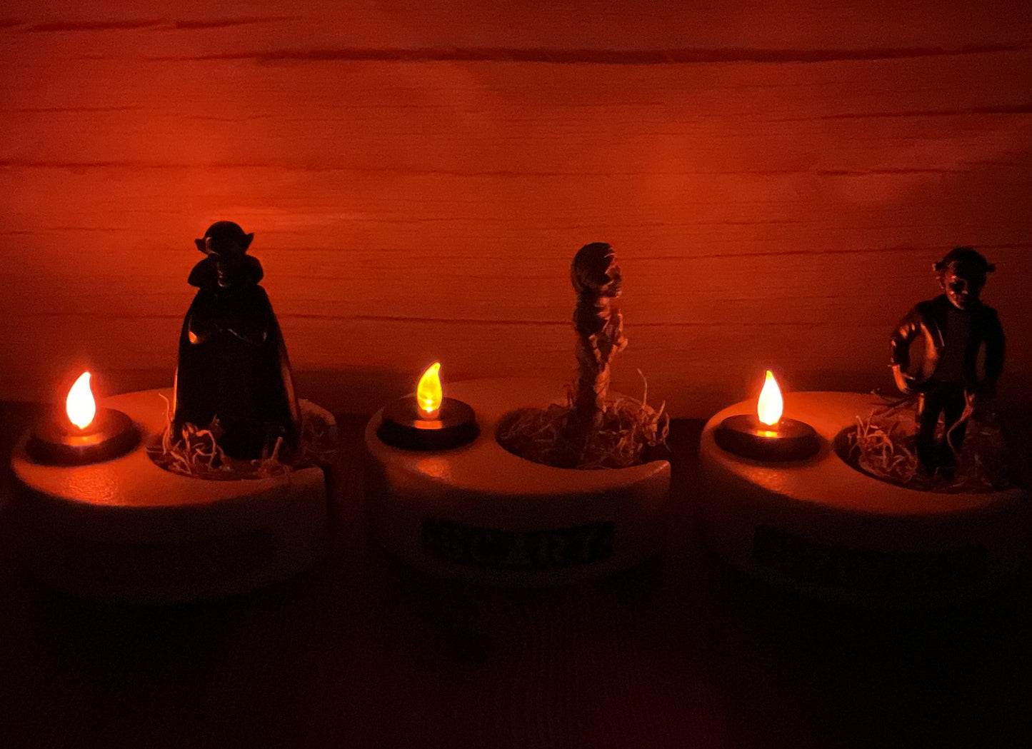 AGSD Halloween Decor - Resin Moon Mummy Vampire Monster LED Tealights Set