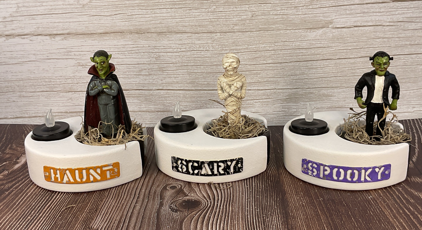 AGSD Halloween Decor - Resin Moon Mummy Vampire Monster LED Tealights Set