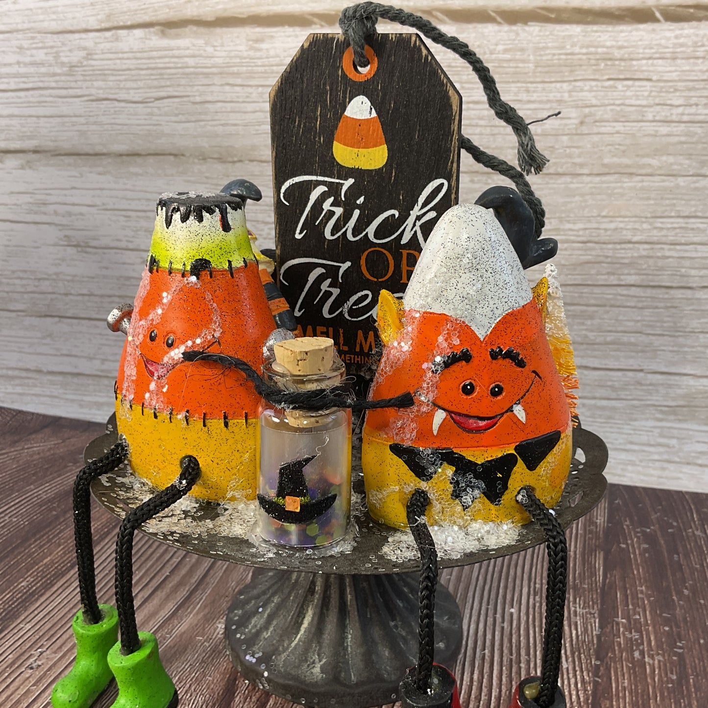 AGSD Halloween Decor - Resin Candy Corn Monsters Stand Display
