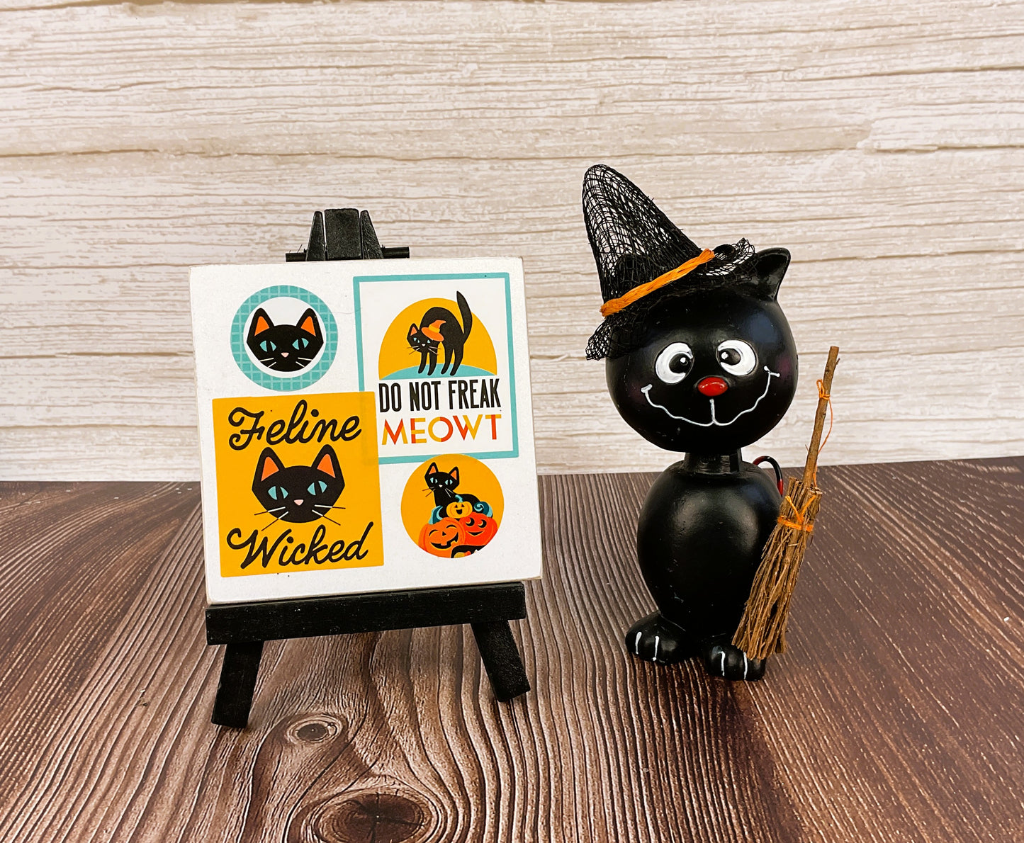 AGSD Halloween Decor - Resin Black Cat and Trick Treat Small Easel Sign 2pc Set