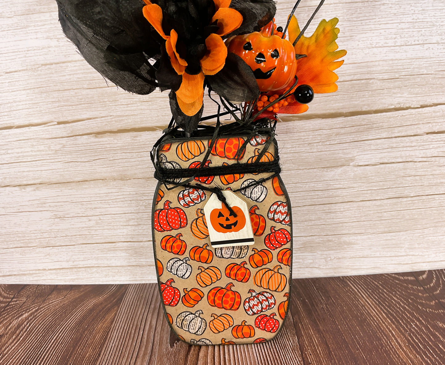 AGSD Halloween Decor - Farmhouse Wood Mason Jar Floral Display