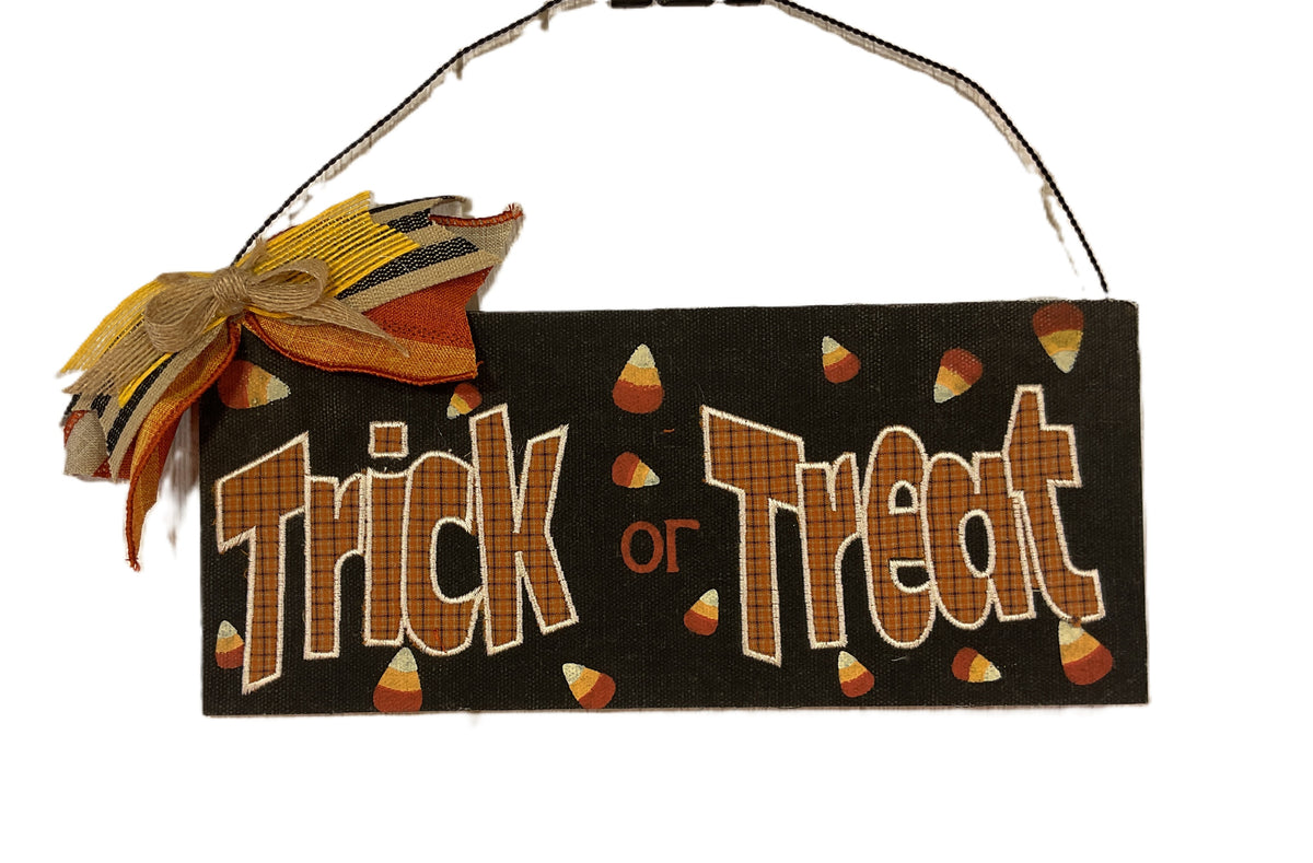 AGSD Halloween Decor - Canvas Primitive Trick Treat  Candy Corn Sign