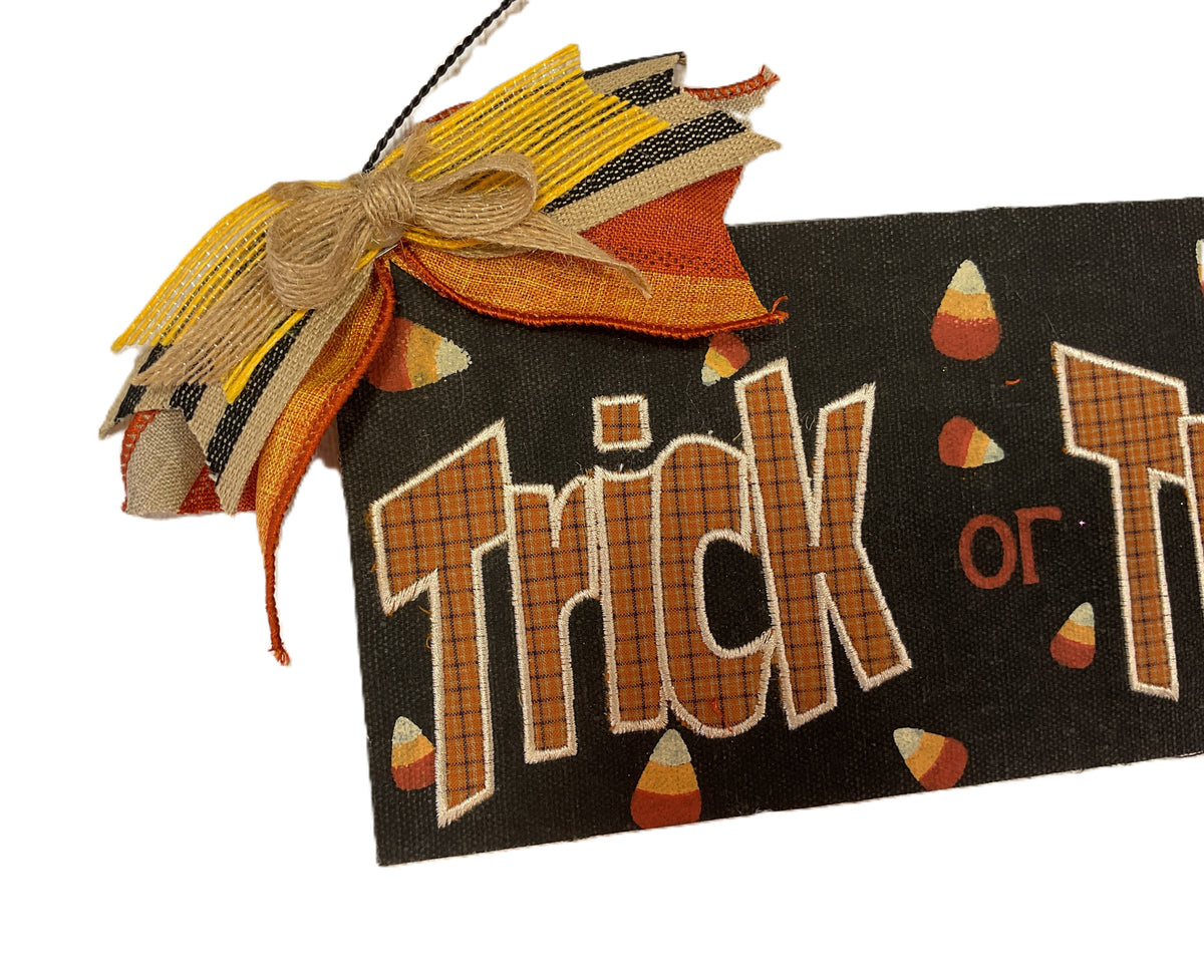 AGSD Halloween Decor - Canvas Primitive Trick Treat  Candy Corn Sign