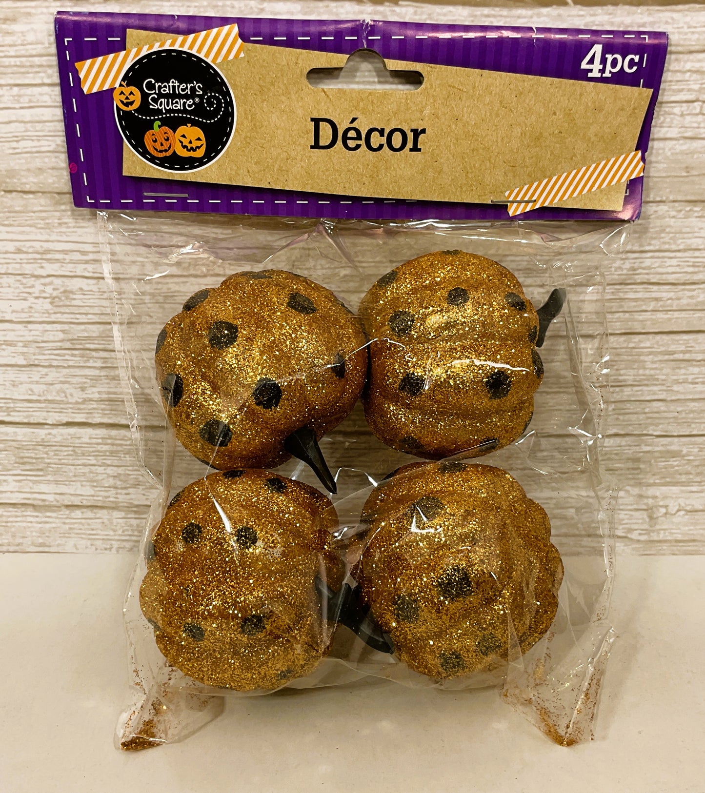DT Halloween Supply Decor - Small Orange Glitter Pumpkins 4pc