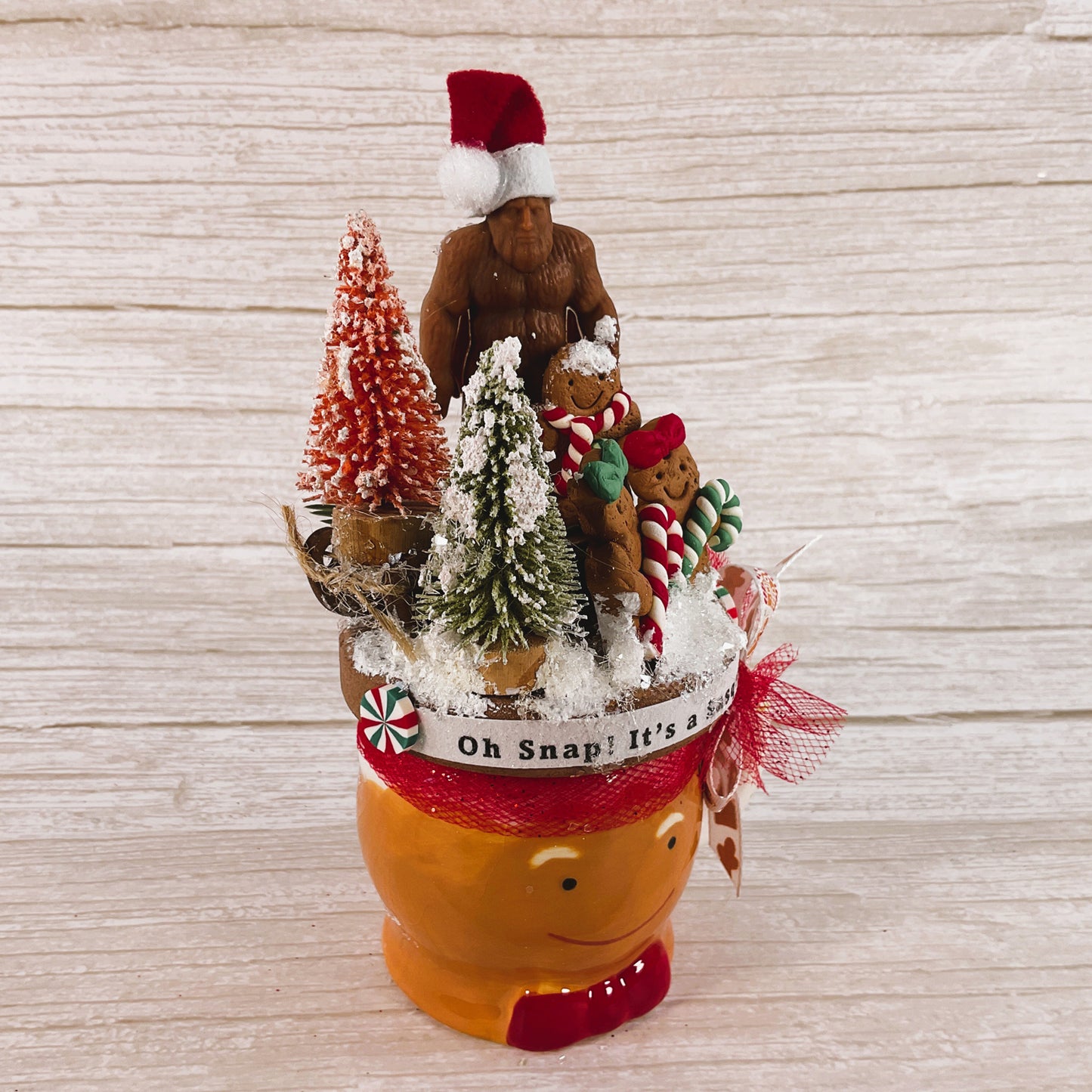 .AGSD Christmas Decor - Gingerbread Big Foot Sasquatch Mini Mug Display