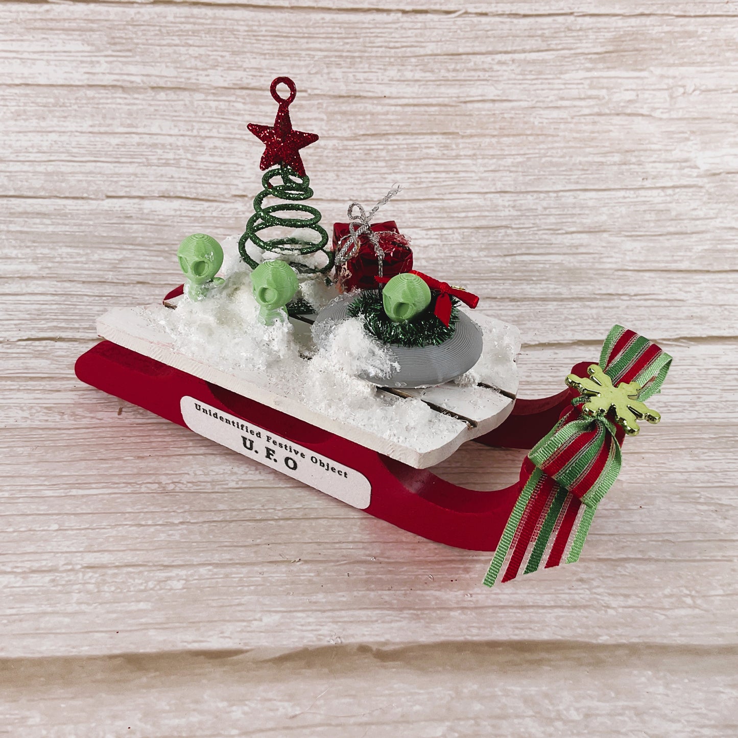 AGSD Christmas Decor - Micro Green Alien UFO Spaceship Sled Display