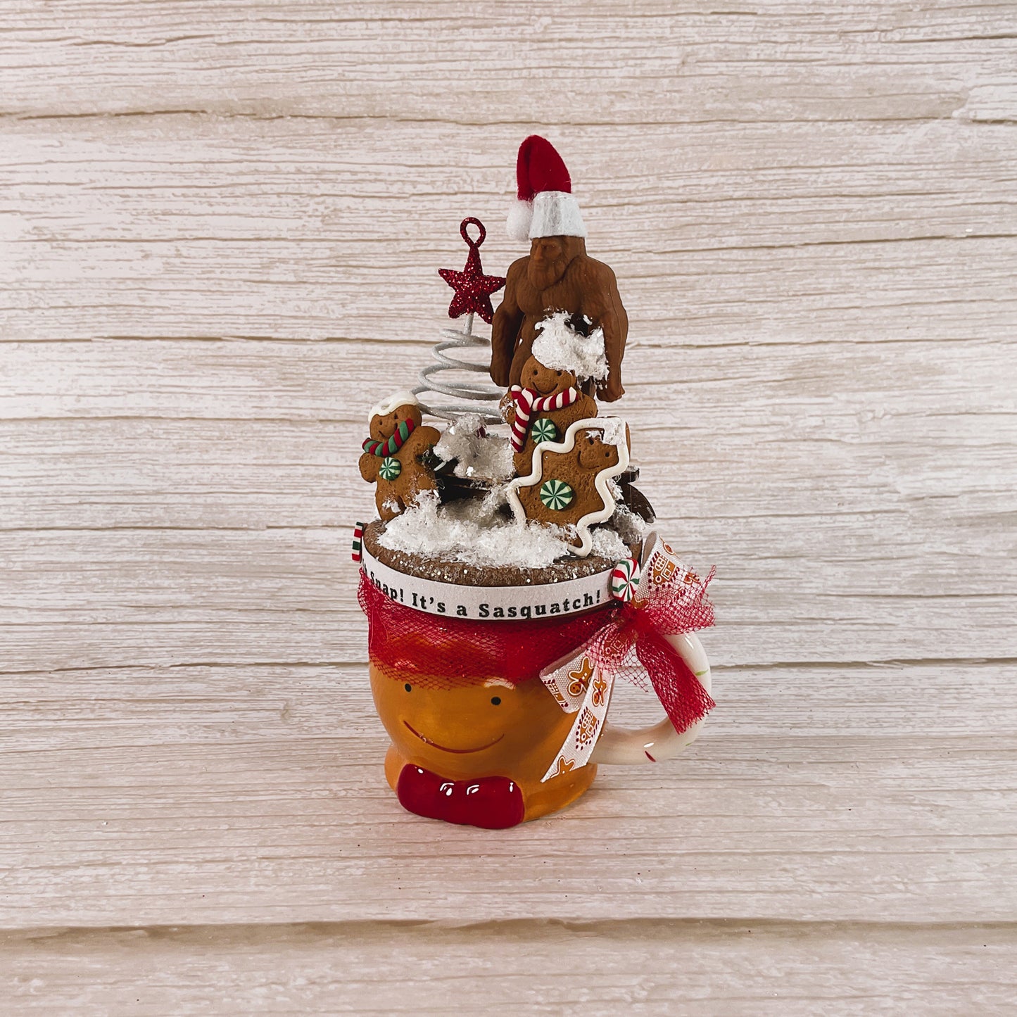 AGSD Christmas Decor - Gingerbread Big Foot Sasquatch Mini Mug Display