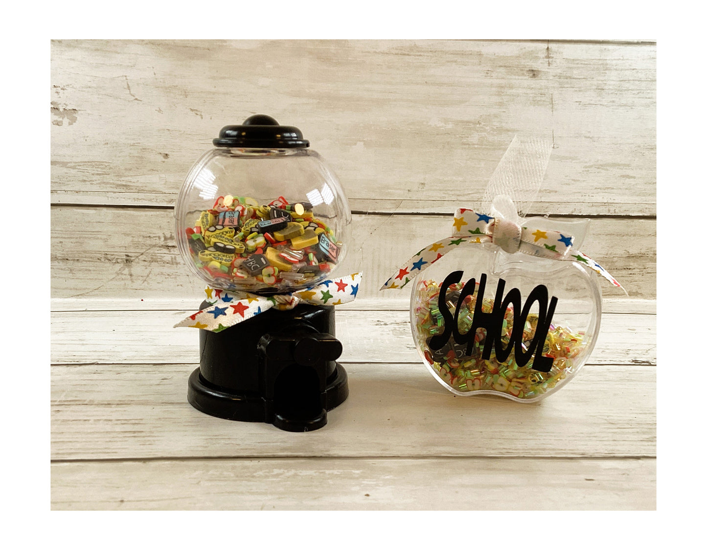 AGSD School Decor -Teacher Theme Gumball Apple-Shaker 2pc Set