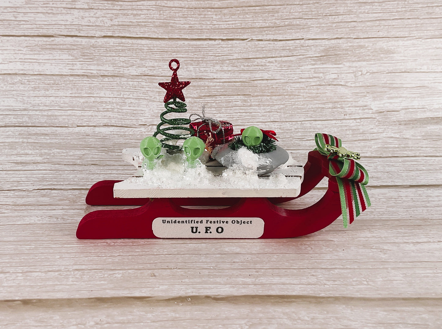 AGSD Christmas Decor - Micro Green Alien UFO Spaceship Sled Display