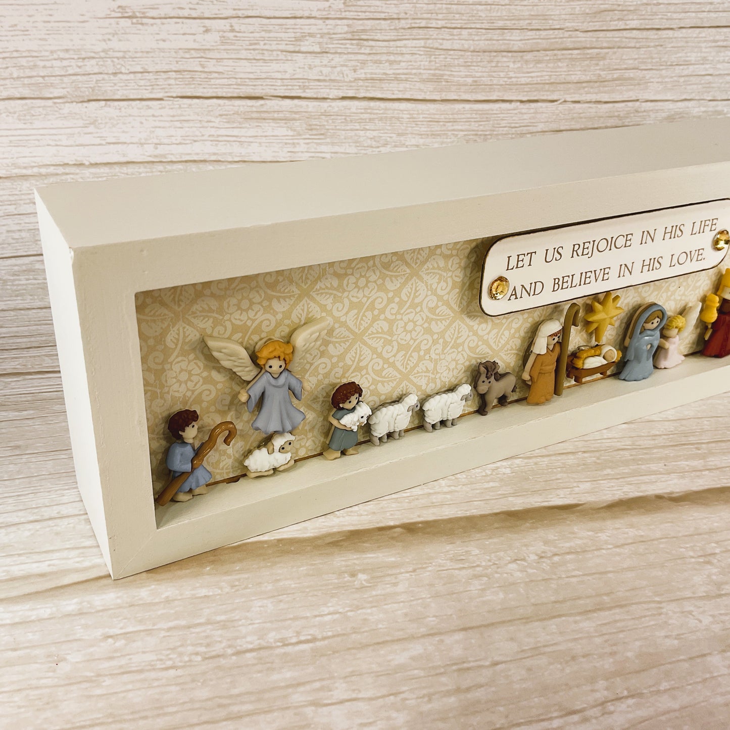 AGSD Christmas Decor - Nativity Manger Scene Flat Back Button Inset Sign