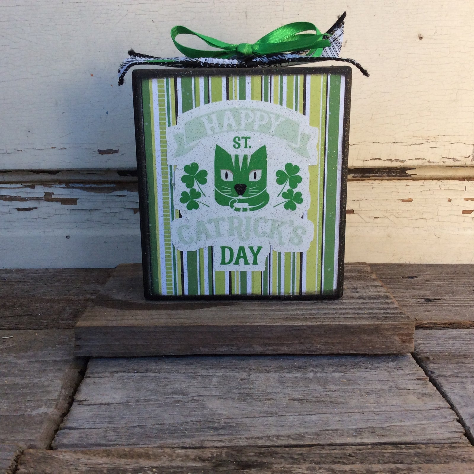 AGD St Patrick's Decor - Happy St Cattricks (Cat) Day Box Sign