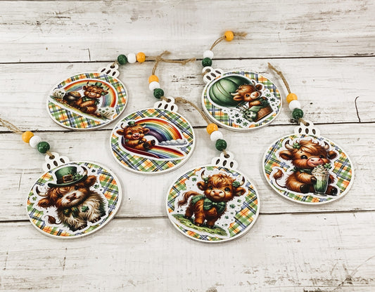 AGD St Patrick's Decor - Cute Highland Cow Ornaments 6pc Set