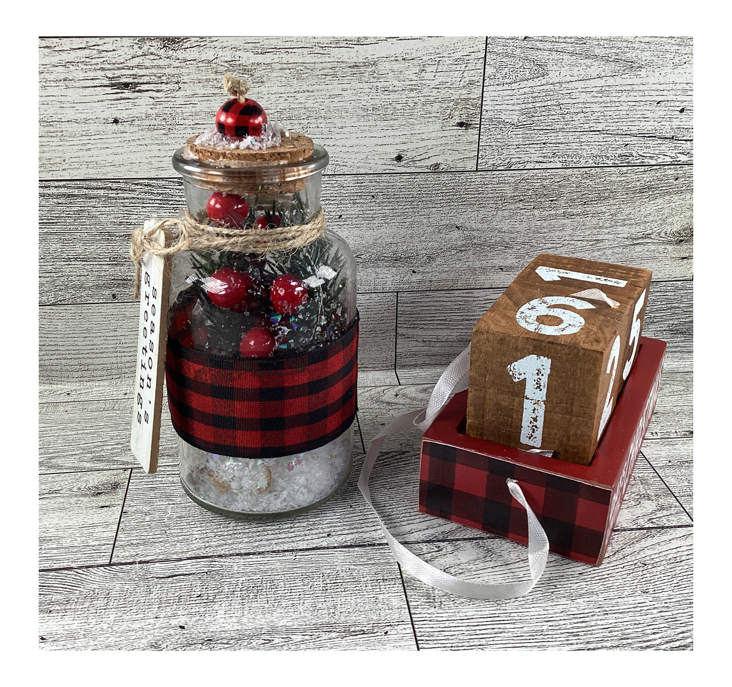 AGD  Christmas Decor - Shaker Jar Countdown Calendar Tier Tray 2pc Set