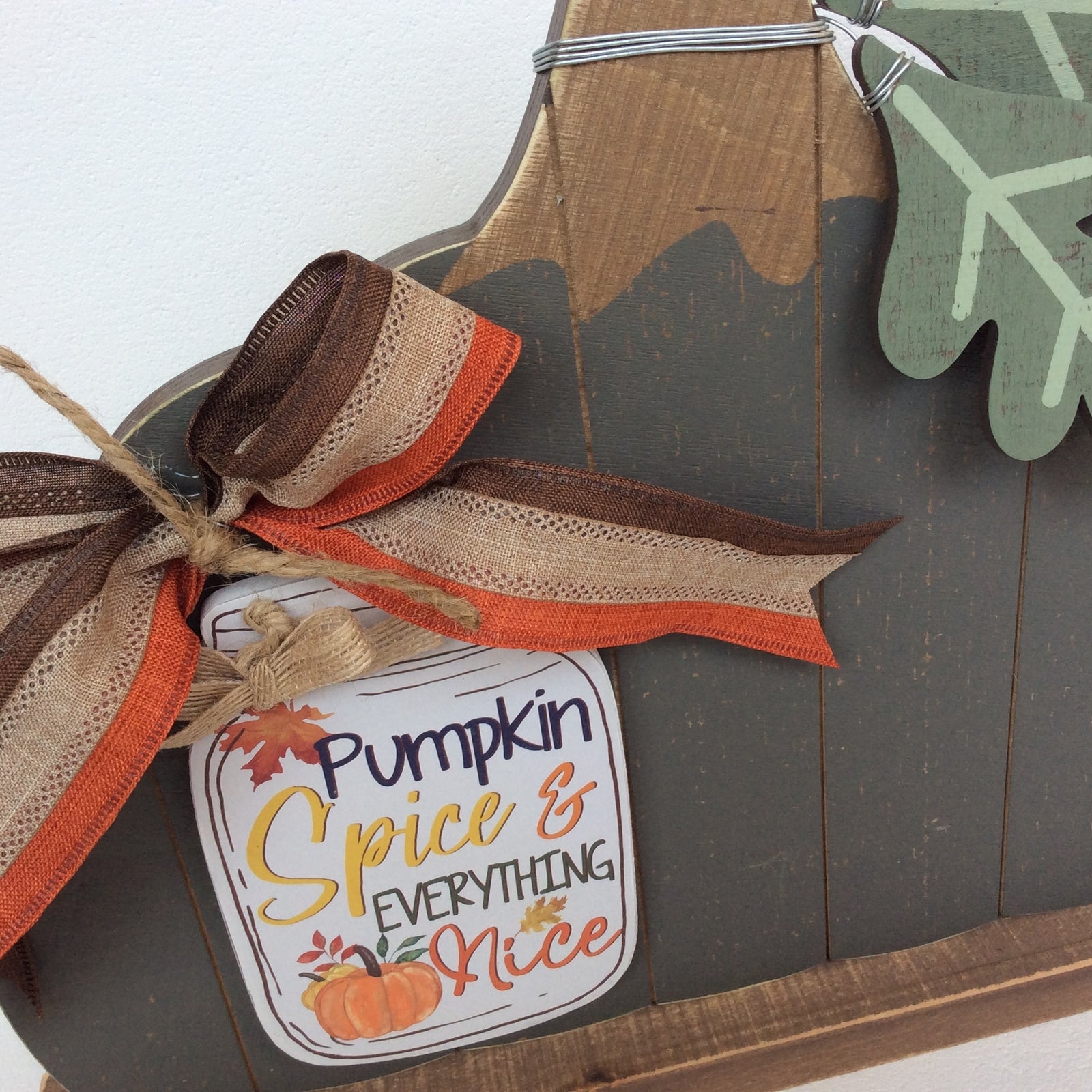 AGD Fall Decor - Spice Everything Nice Gray Slat Pallet Pumpkin