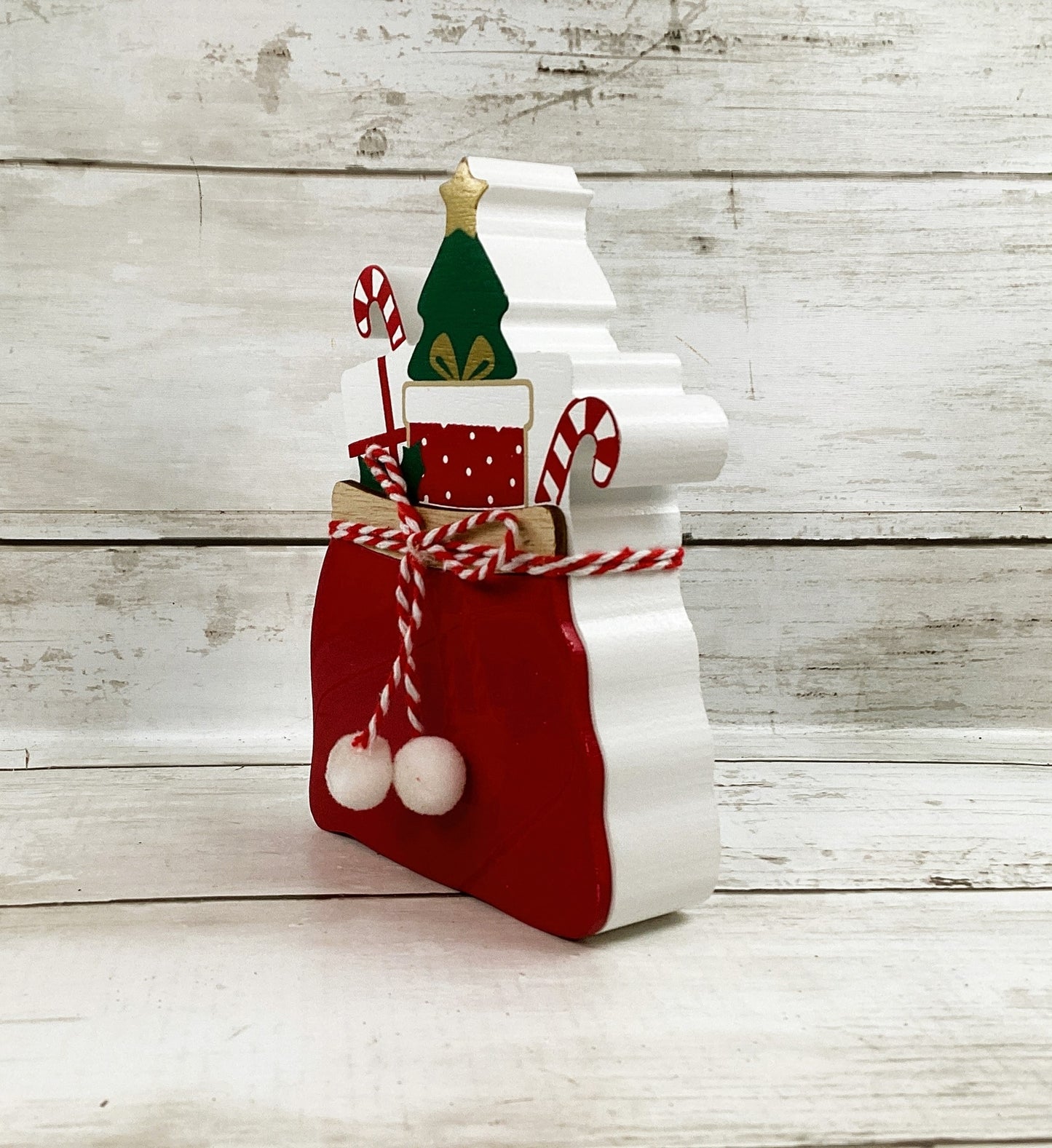 HL Christmas Decor - Chunky Wood Santa Sack Sitter Tier Tray