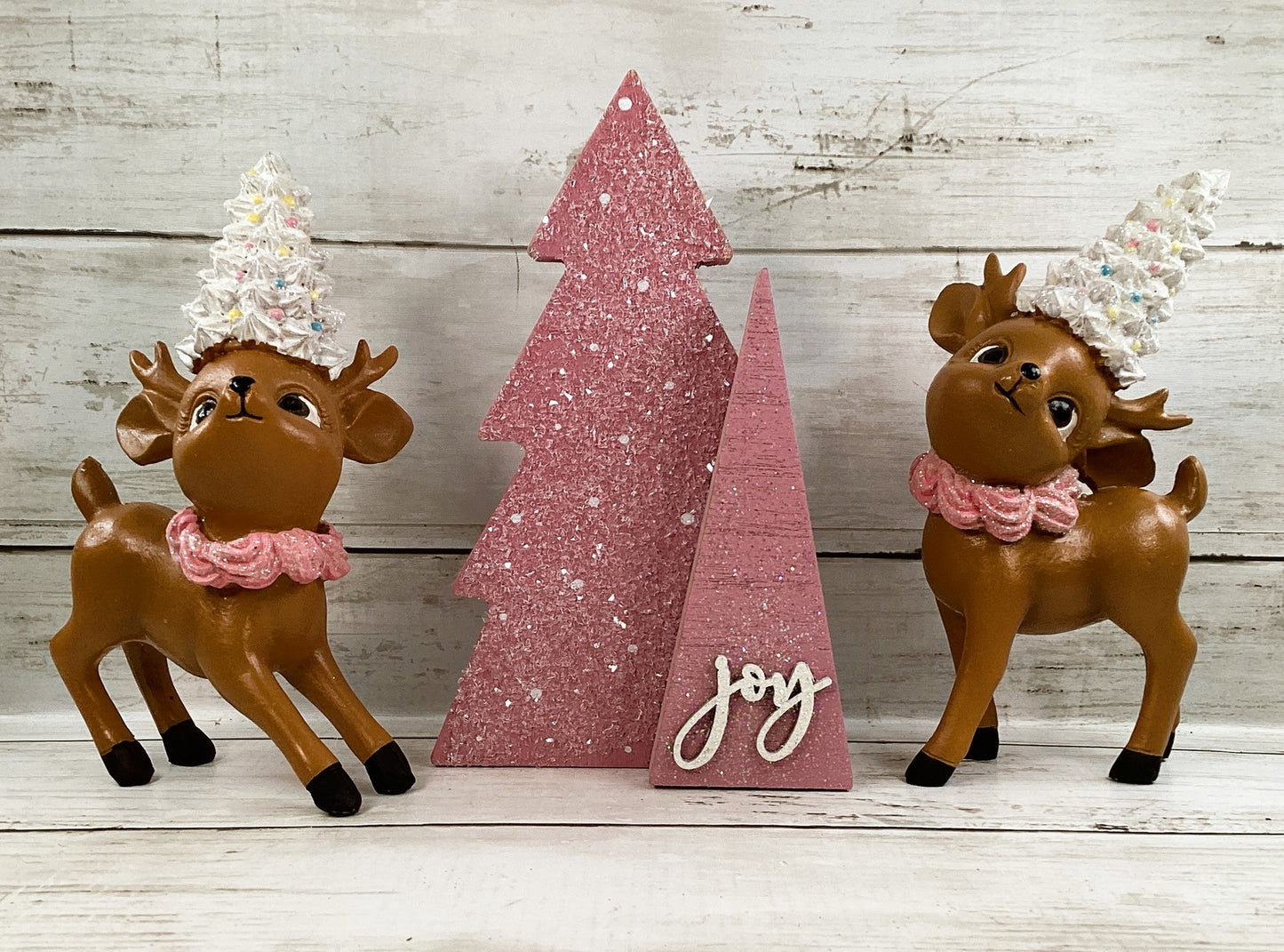 AGD Christmas Decor - Pink Joy Tree Frosting Reindeer Figurines 3pc