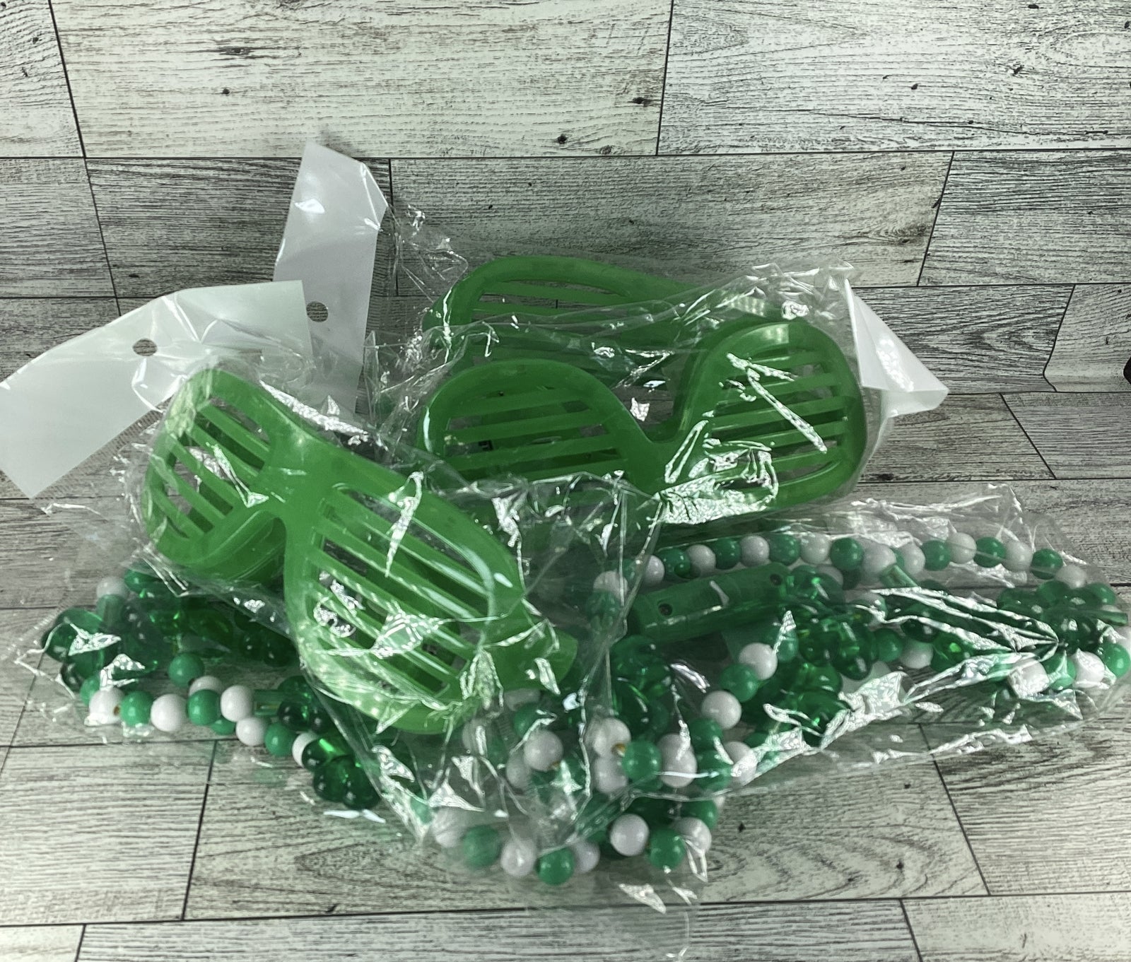 St Patricks Day Party Costume - Jumbo Flashing Lights Glasses Necklaces 10sets