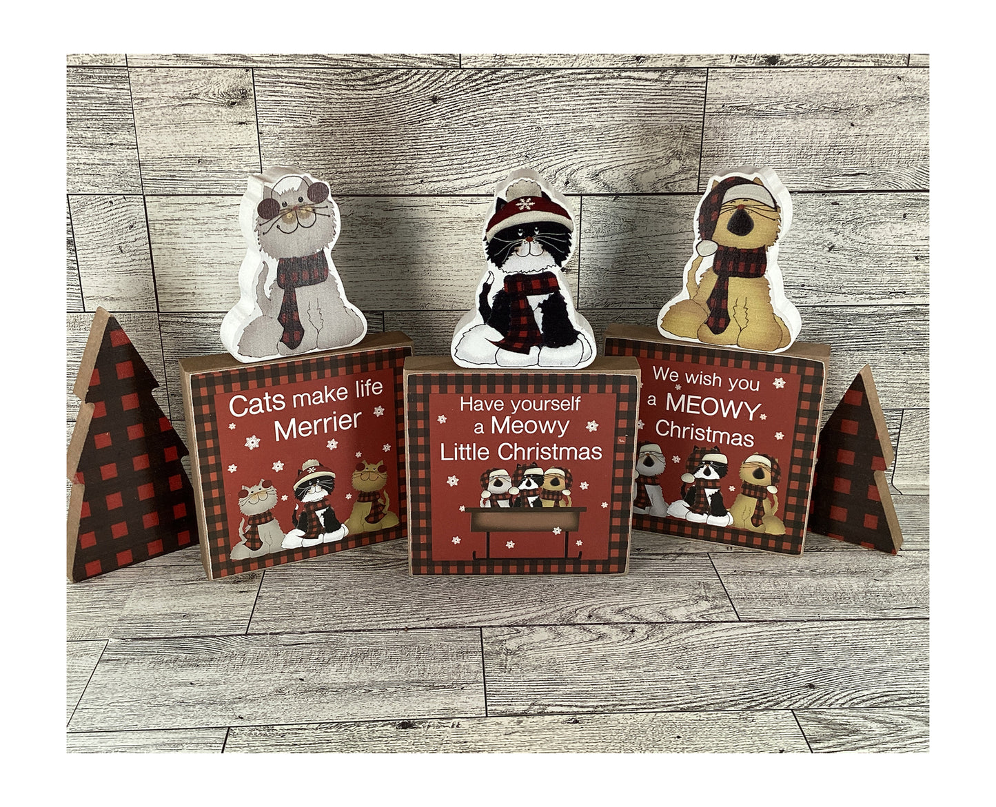 CWI Christmas Decor - Tier Tray Buffalo Check Cat Chunky Sitters 8pc