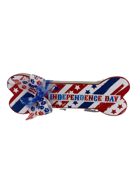 AGD Patriotic Decor - Happy Independence Day Dog Bone Tier Tray Sign