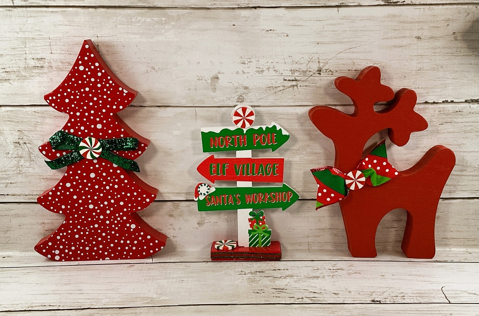 AGD Christmas Decor - Red White Green Tree Directional Sign Reindeer 3pc