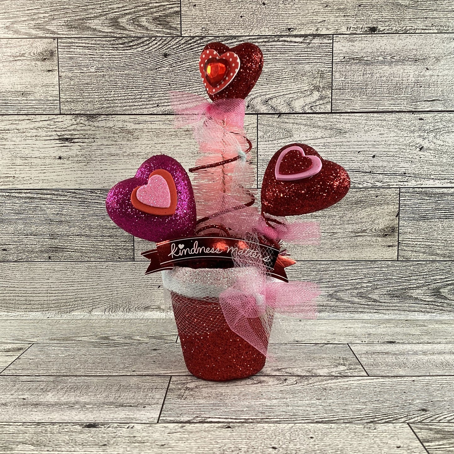 AGD Valentines Decor -  Small Potted Kindness Matters Sisal Tree Display