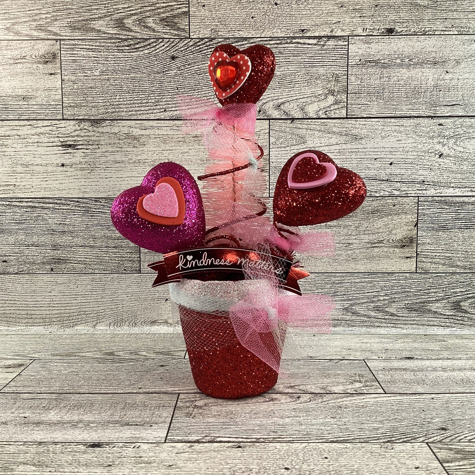 AGD Valentines Decor -  Small Potted Kindness Matters Sisal Tree Display