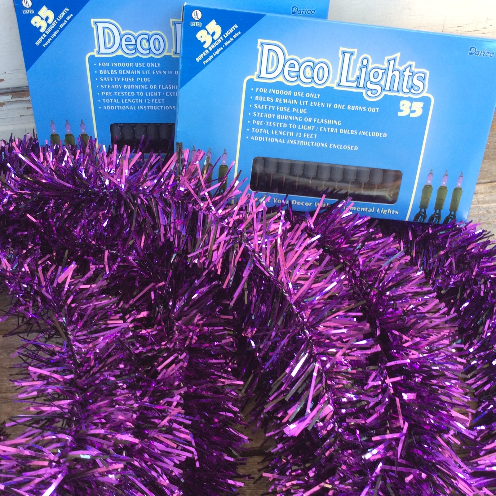 AGD Mardi Gra Decor - 25 ft Wired Purple Tinsel and  Purple Lights Bundle Kit