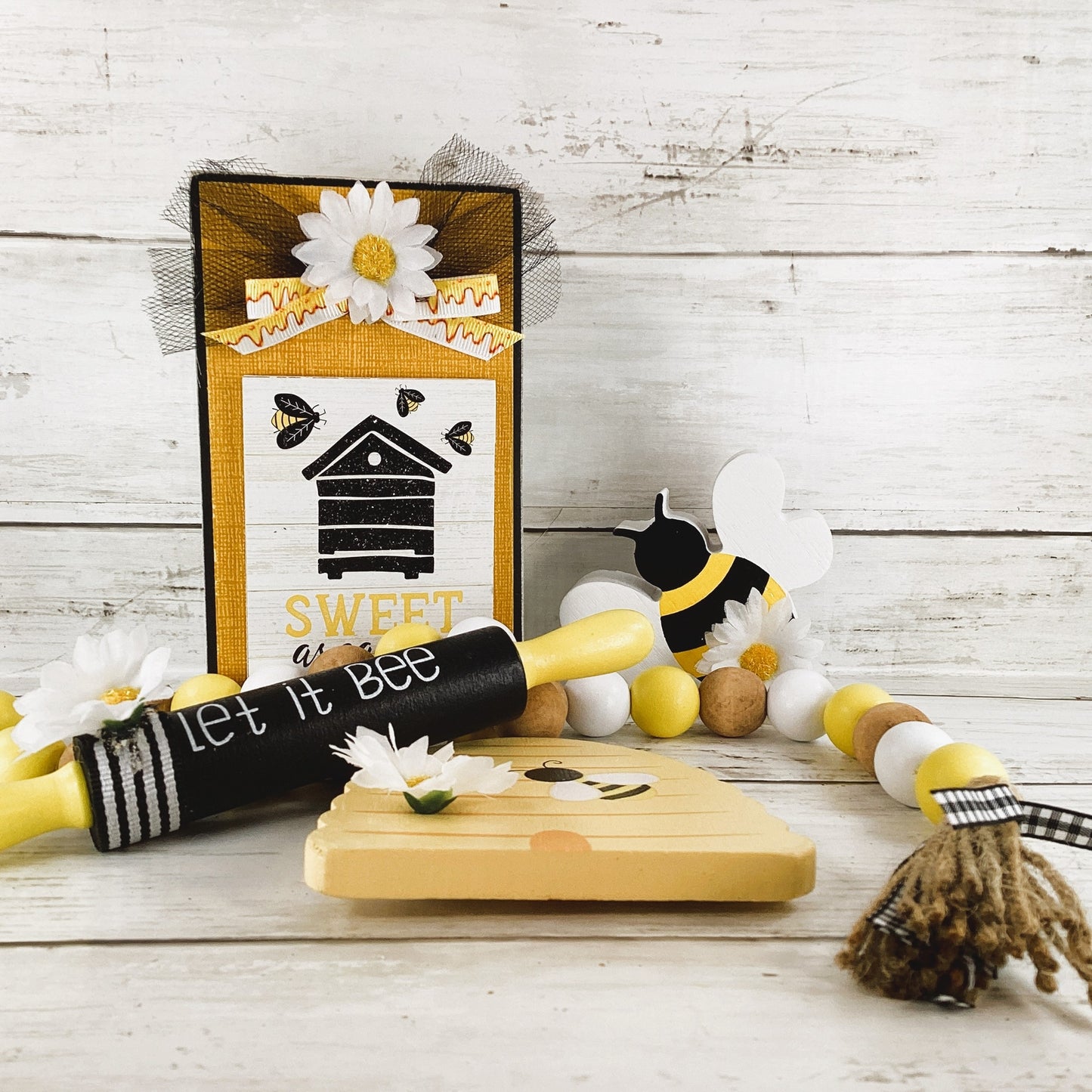 AGD Spring Decor - Summer Bee Theme Tier Tray Decor 4pc Set