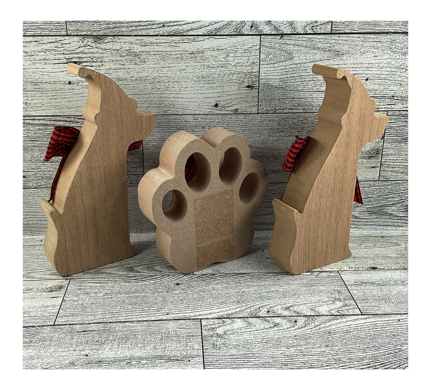 AGD Christmas Decor -Puppy Dog Santa Paw Tier Tray 3pc Set