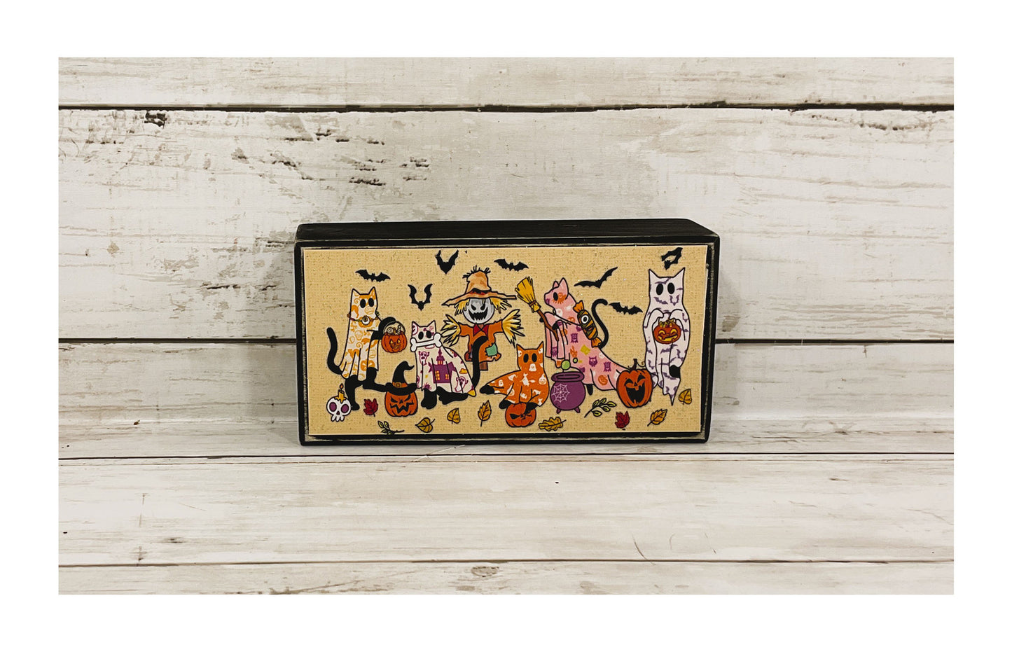 AGD Halloween Decor - Kitty Cats Happy Ghost Box Sign