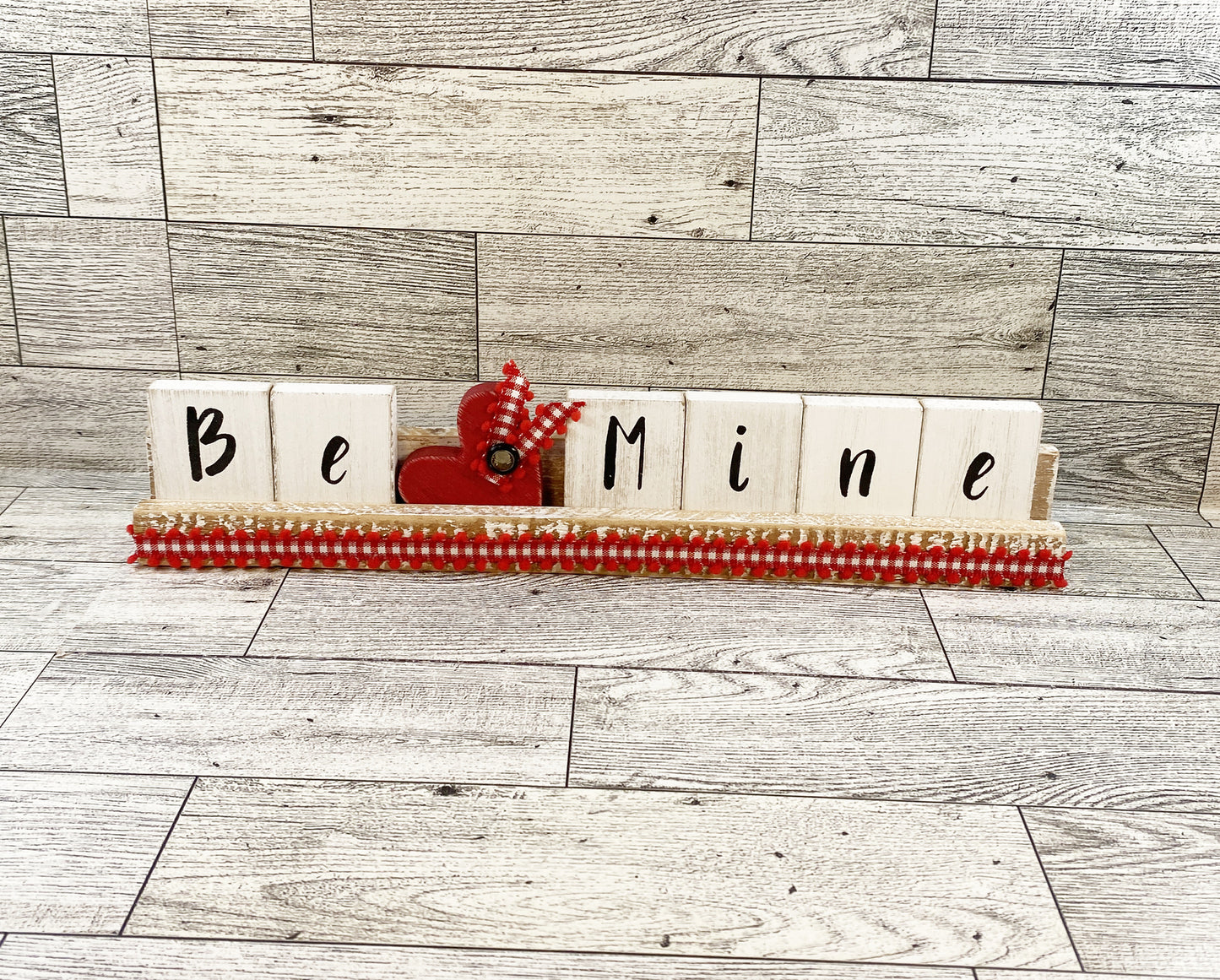 AGD Valentines Decor - Be Mine I Love You  Reversible Tile Tray Decor