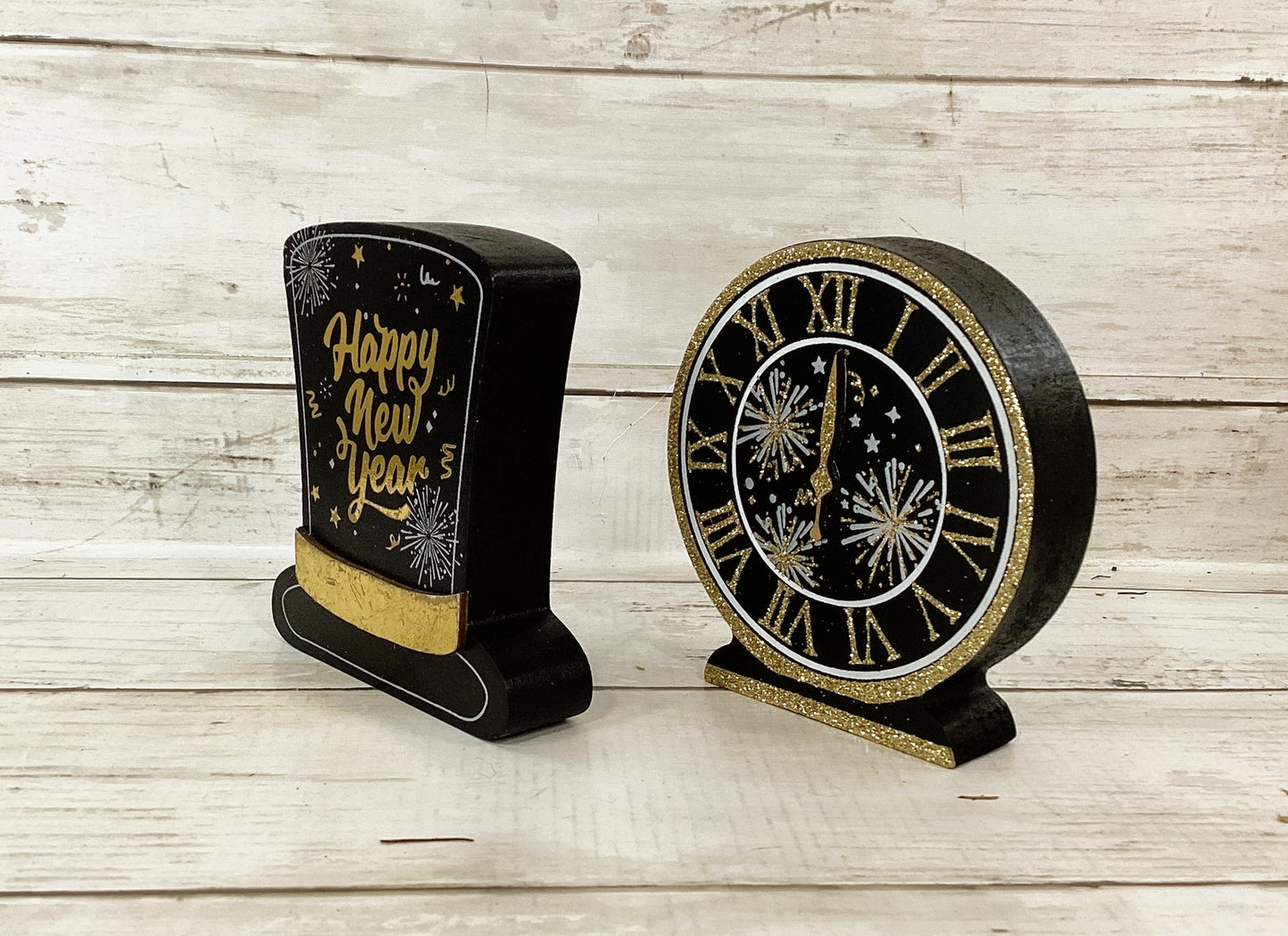 HL New Year's Eve Decor - Top Hat Clock Wood Sign Sitters 2pc