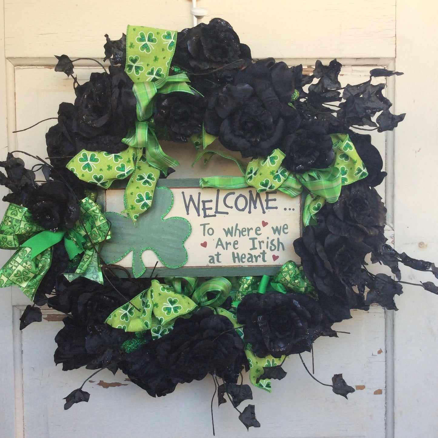 AGD St Patricks Decor - Lighted Black Rose Welcome Irish Heart Wreath