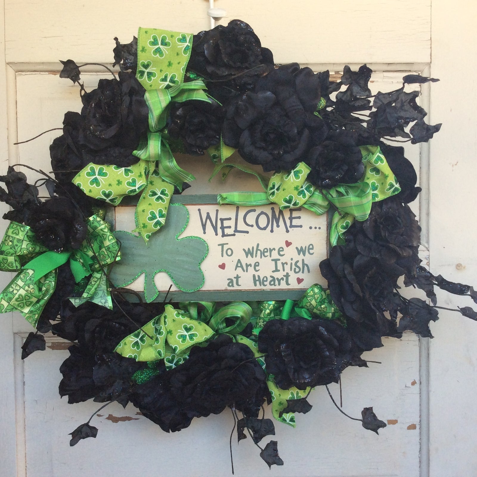 AGD St Patricks Decor - Lighted Black Rose Welcome Irish Heart Wreath