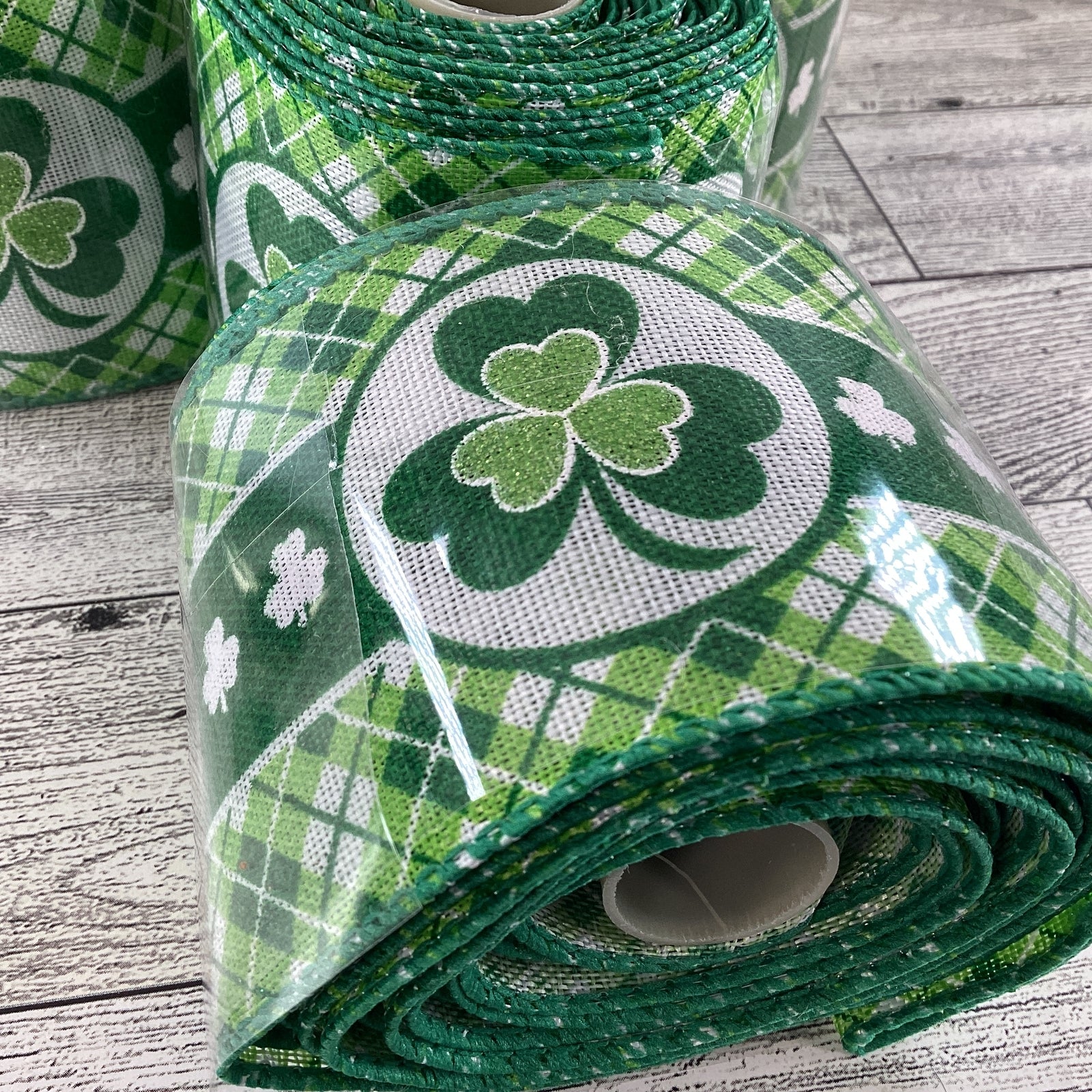 Darice Craft Supply - St Patricks Plaid Shamrock 2.5 Inch Ribbon 12 yards