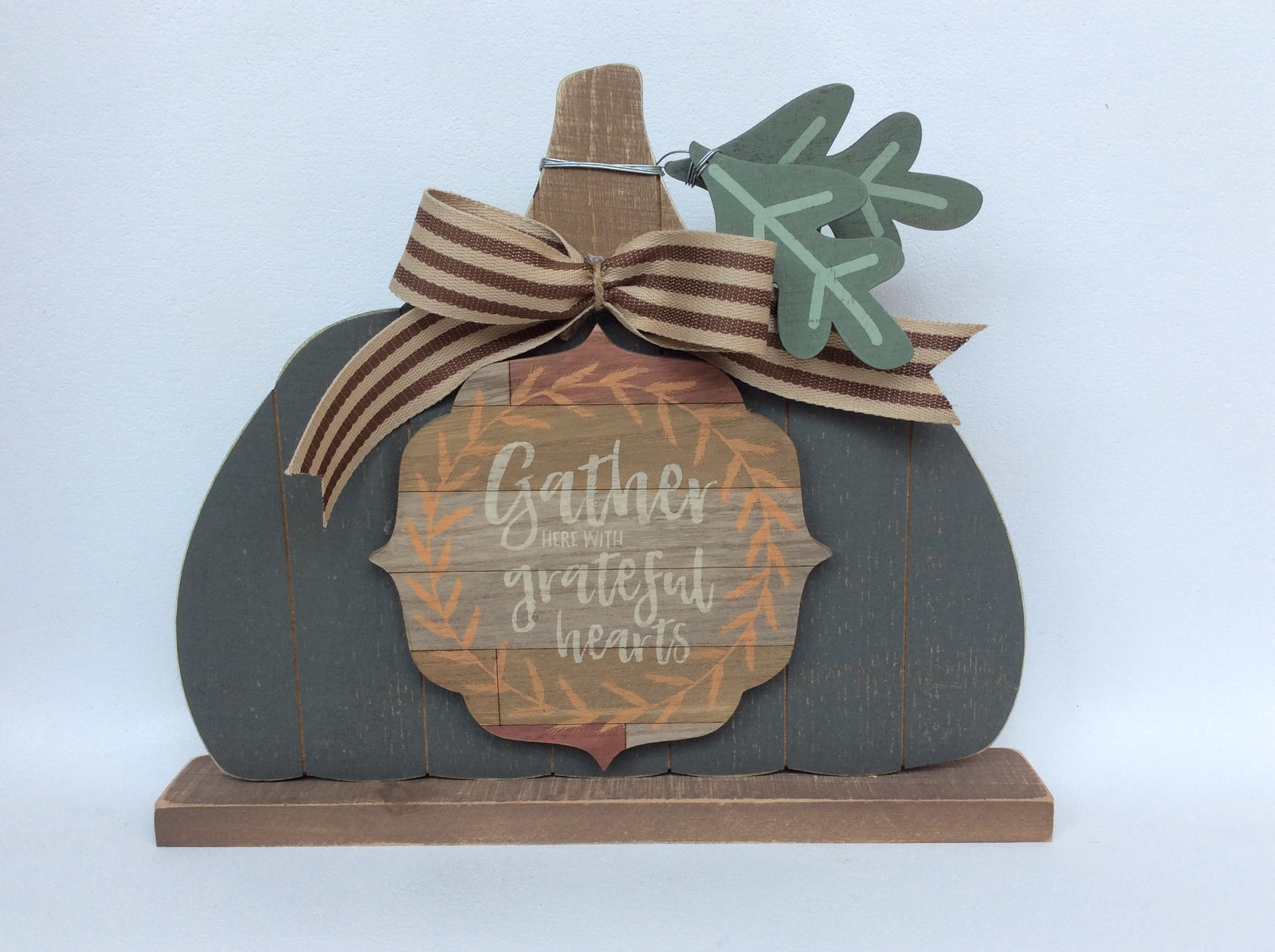 AGD Fall Decor - Gather Grateful Hearts Gray Slat Pallet Farmhouse Pumpkin