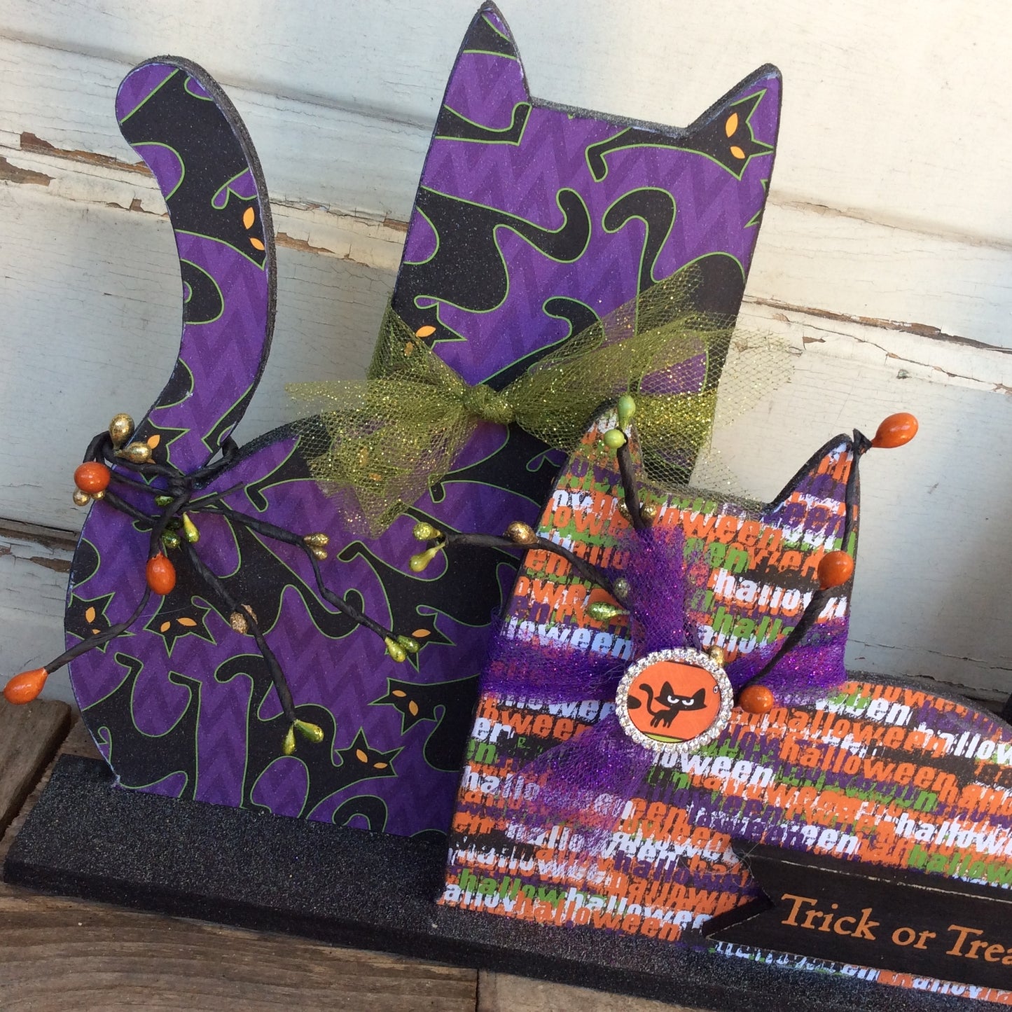 AGD Halloween Decor - Modern Prim Wood Trio Cat Tabletop Decor