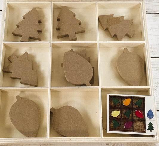 DT Christmas Craft - DIY Tic Tac Toe Game Trees and Bul