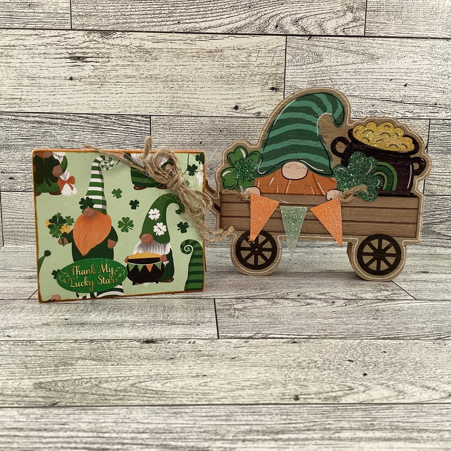 AGD St Patrick's Decor - Lucky Stars Gnome Chunky Wagon Sign 2pc Set